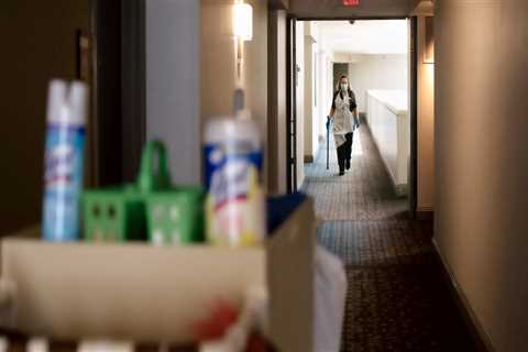 Can commercial cleaners work during lockdown?