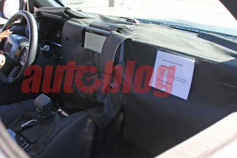 2024 Toyota Tacoma interior starts to shape up in spy photos