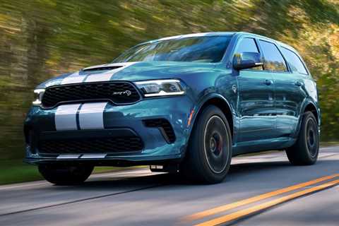 Dodge recalls 139,000 Durangos over a potential rear spoiler issue