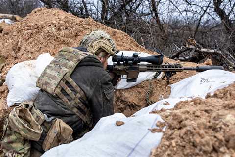 Russia is building defenses deep inside its own territory, fearing a sweeping Ukrainian..