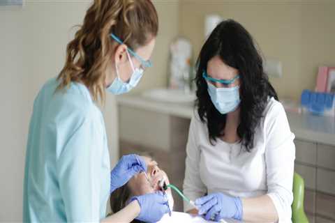 Behind The Scenes: San Antonio Dental Assistants In The World Of Teeth Implants