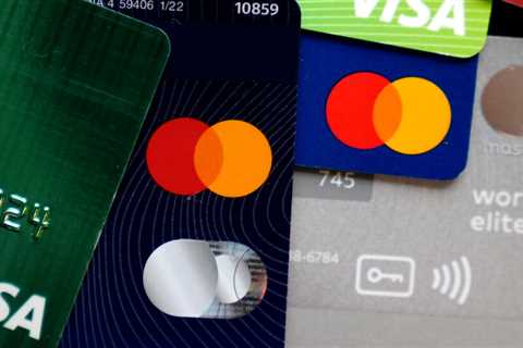 Visa and Mastercard Agree to Cap Swipe Fees in Settlement