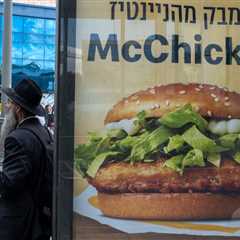 McDonald's is reclaiming all its Israeli restaurants, exposing the cracks in its global franchise..