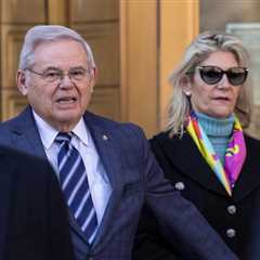'Very Close to Turning Off the Jury': Menendez Takes Risk by Pointing Finger at Wife, White-Collar..