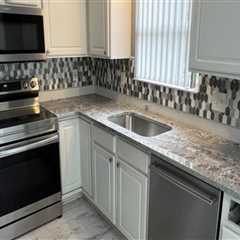 Create A Show-Stopping Kitchen With Quartzite Countertops And Expert Custom Home Builders In Wilder,..