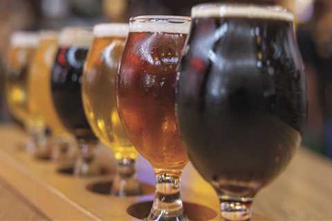 The Perfect Pair: Exploring the Food Options at Brewing Companies in Maricopa County, Arizona