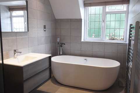 Fitted Bathroom Leeds | Local Installers Fitting Bathrooms Throughout West Yorkshire