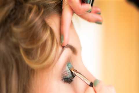 The Ultimate Guide to Booking a Makeup Artist in Central Virginia