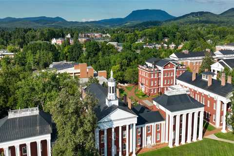 The Best Colleges and Universities for Sports in Southeastern Washington