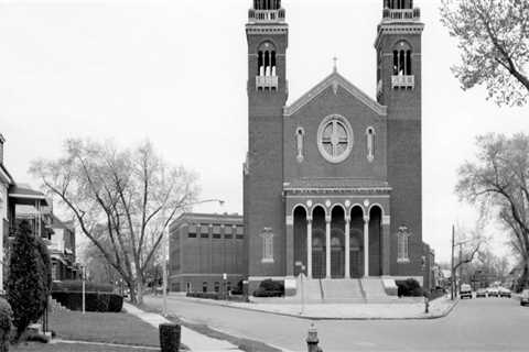 The Evolution of Christianity in Wayne County, Michigan