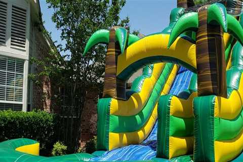 Delicious Deliveries: How Food Shipping Services And Bounce House Rentals Elevate Your Events In..