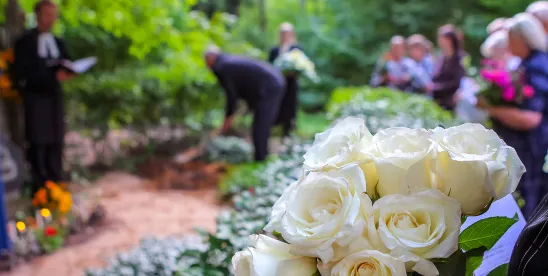 Paid Leave For Illinois Employees Who Serve As Military Funeral Honors Detail